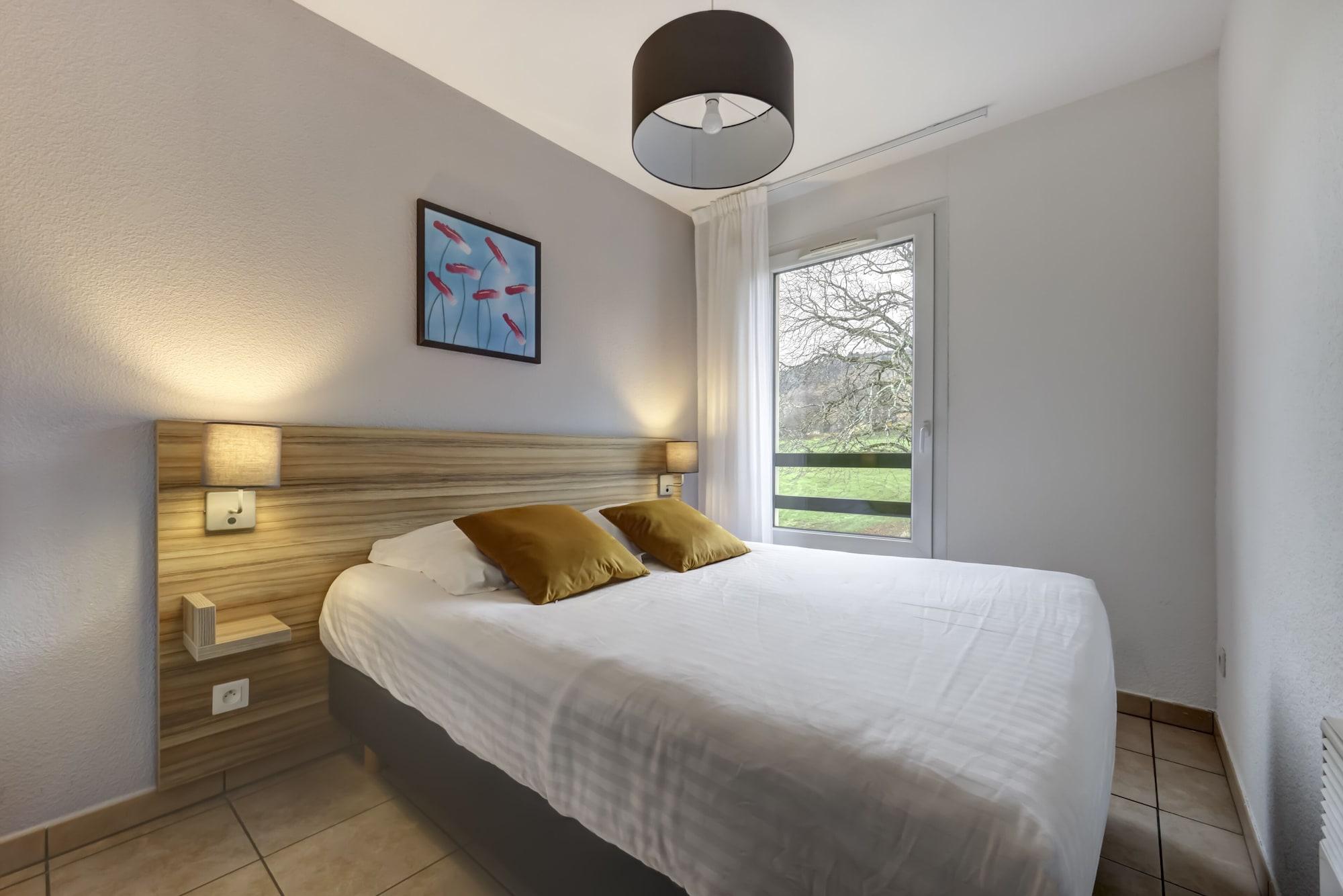 Zenitude Hôtel-Résidences L'Orée du Parc Divonne-les-Bains Esterno foto
